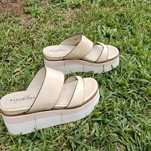 Naked Feet Women's Cream Platform Sandals